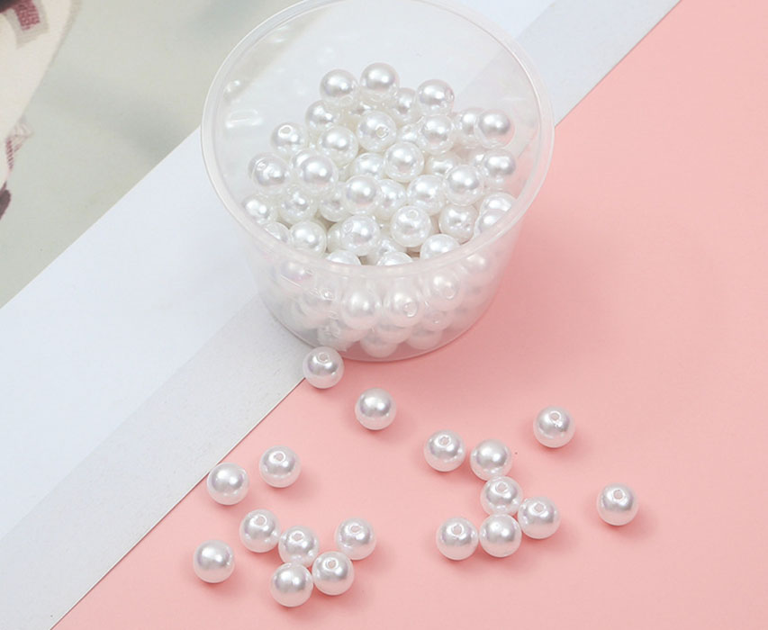 28:Perforated white 8mm about 130 pcs