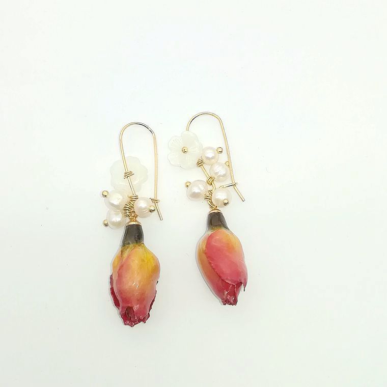1:A earrings
