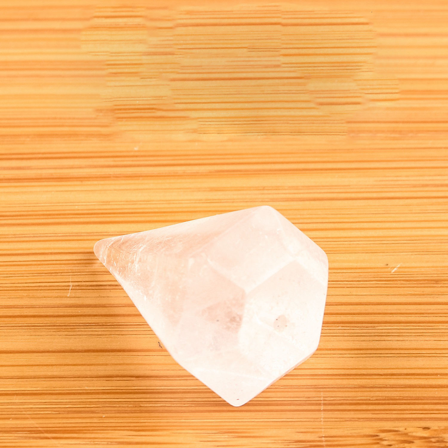 10:natural white crystal