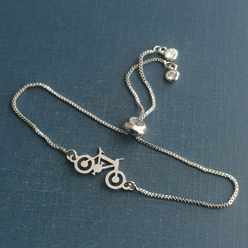 2:Silver Pendant   Bracelet