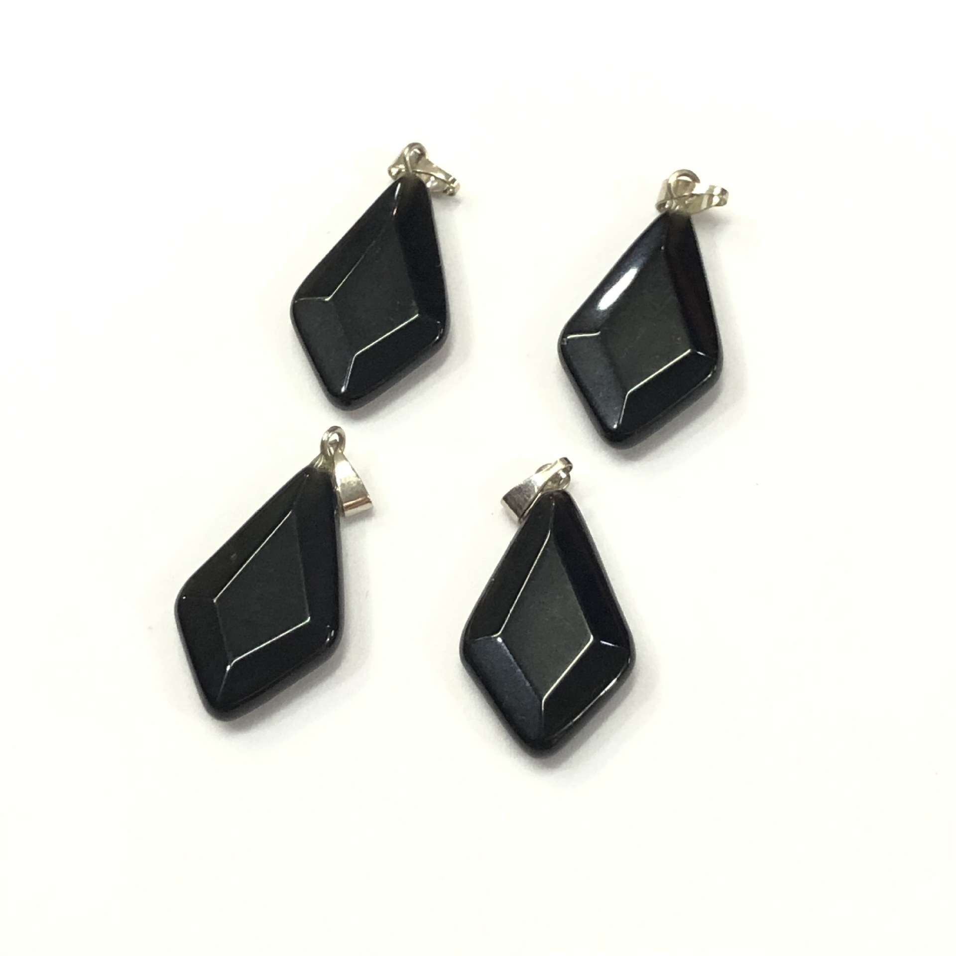 4:Negro obsidiana