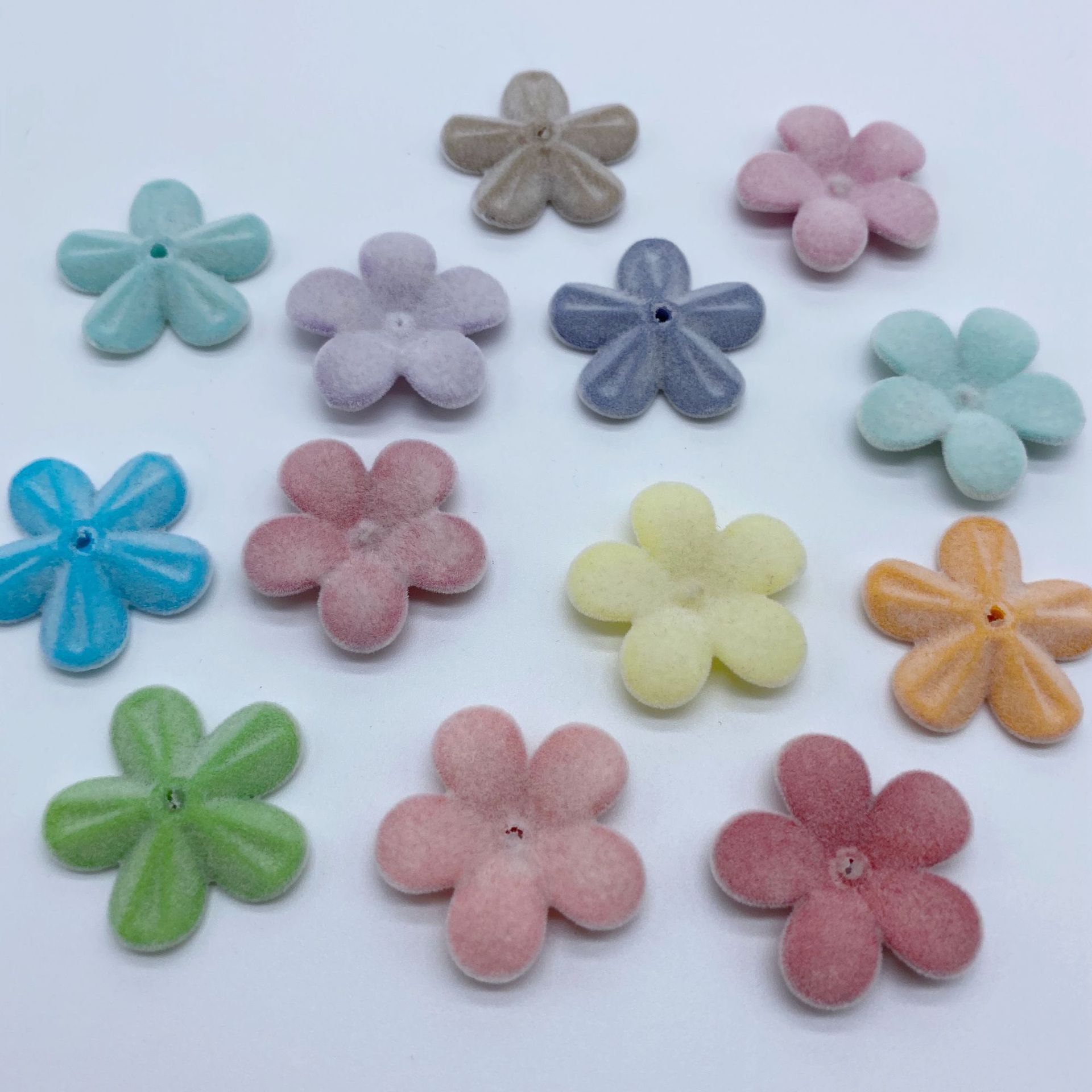 Five petal flower mixed color 30mm