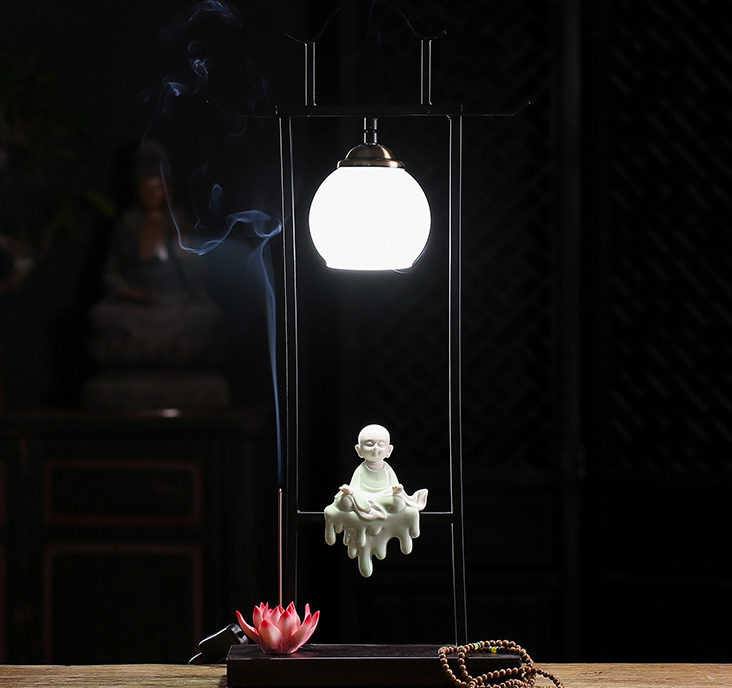 Night Light C [Little Monk in Drooping Clothes] 31.4*11.8*66.5cm