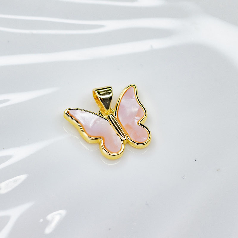 Butterfly Pink Shell 18x17.5mm