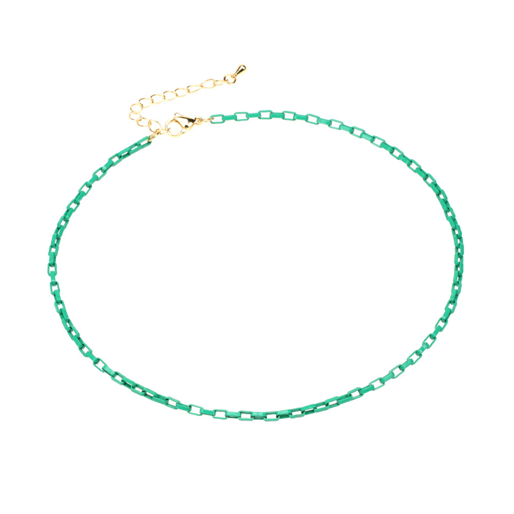 17:green necklace