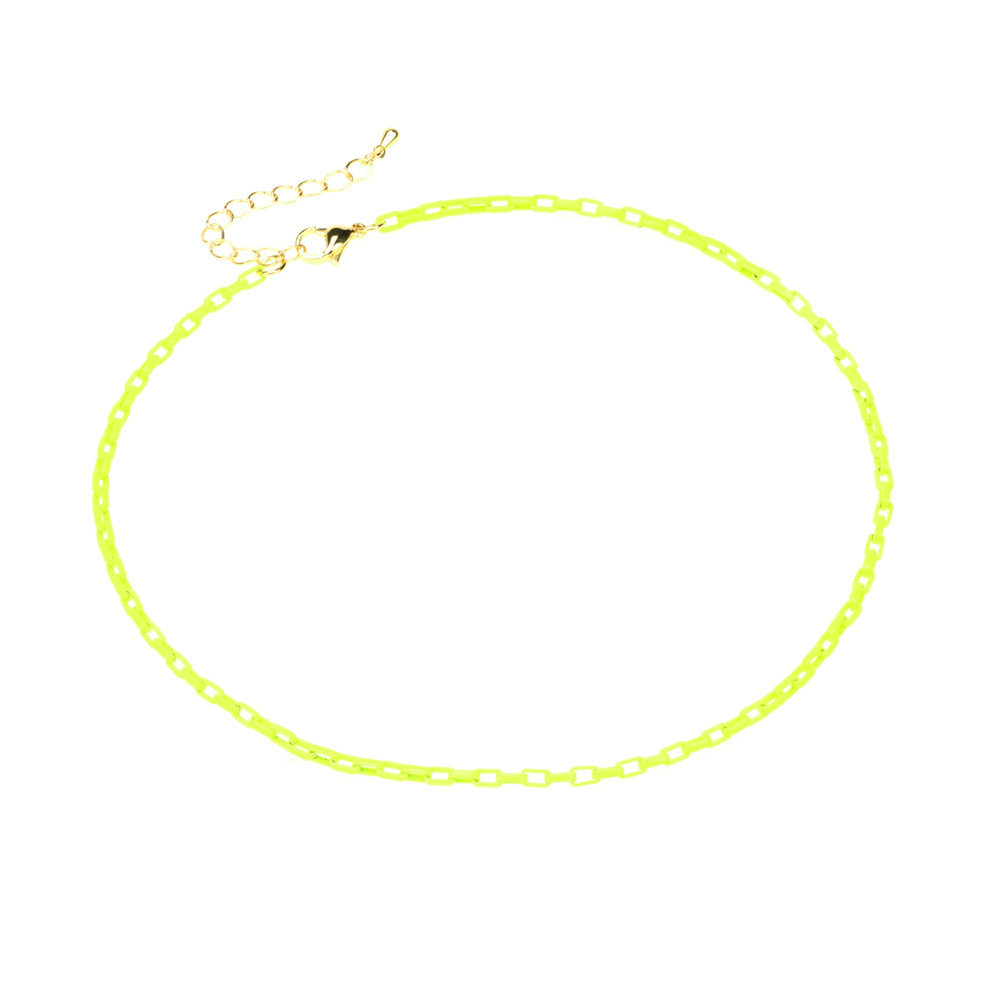 20:yellow necklace