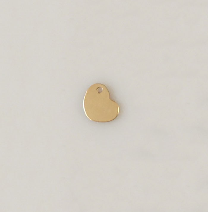 1:8.5x6.6mm single hole small heart