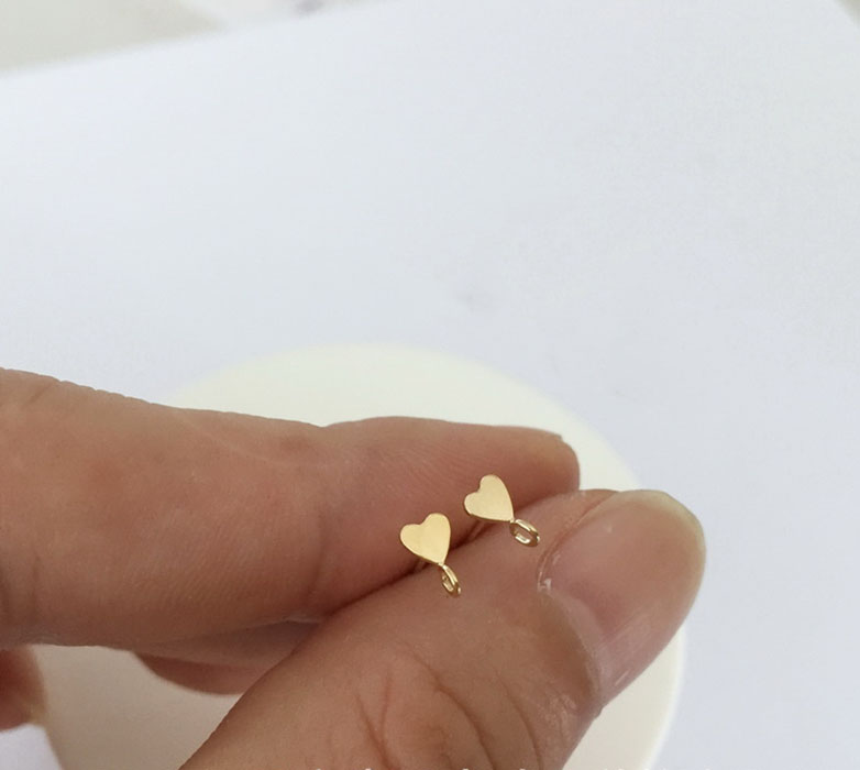 (with ring) 3.5mm small peach heart earrings