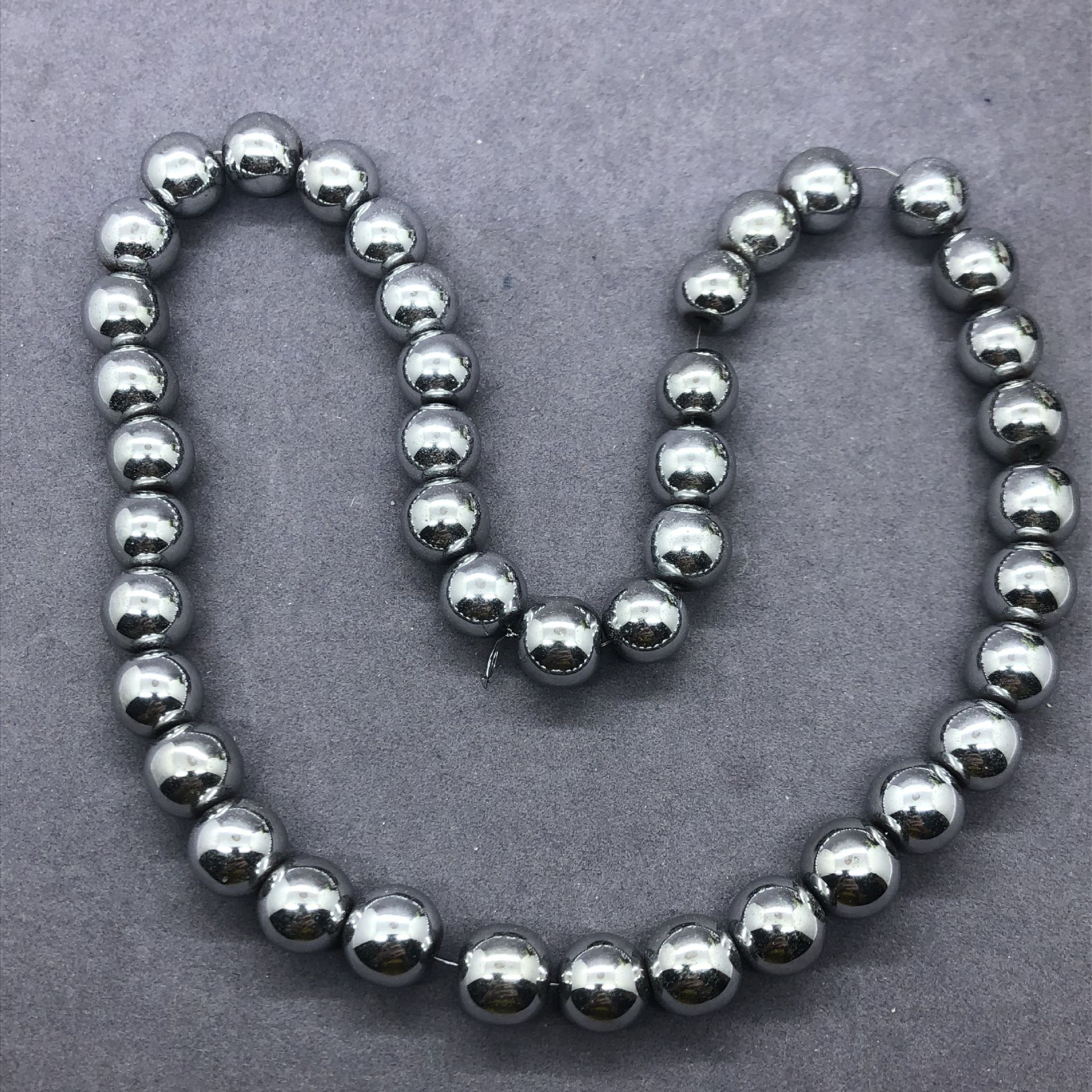 White K Silver 10mm (≈38 pieces)