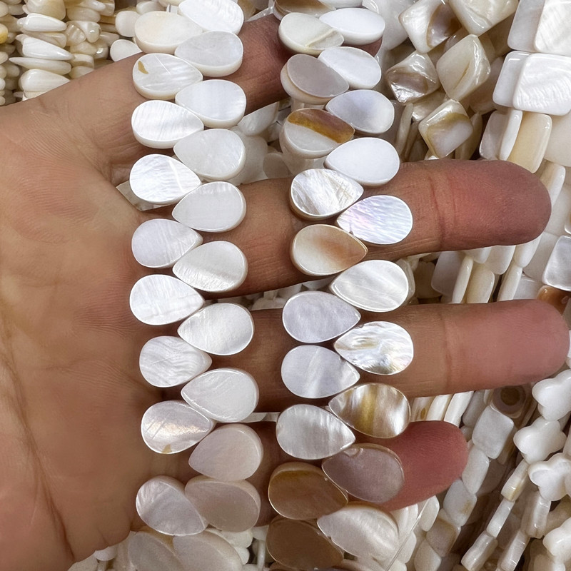 Shell bead: oil flower
