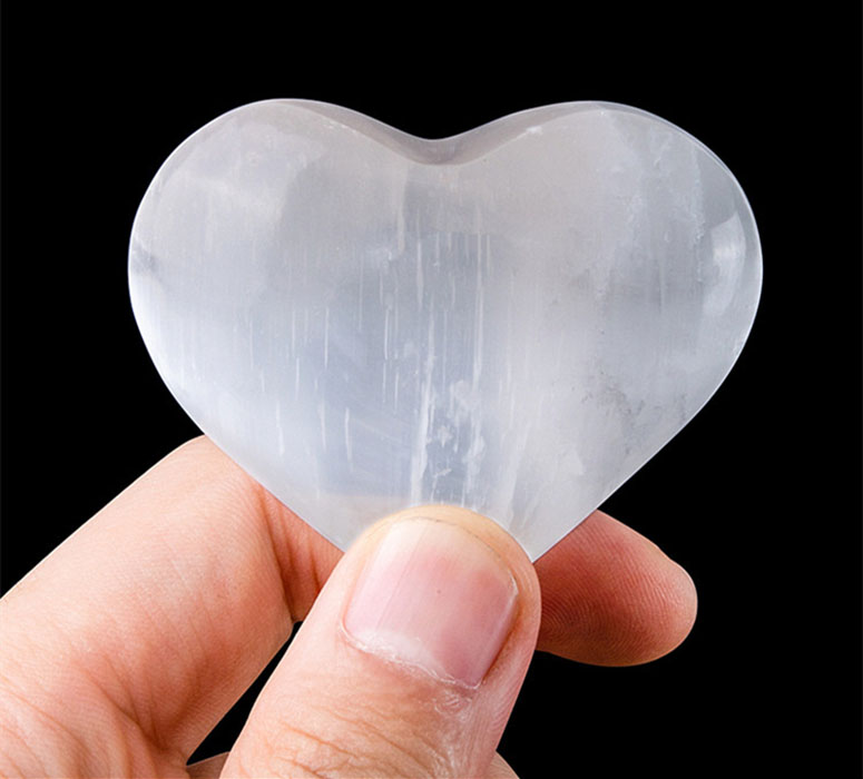 Heart shape: about 4cm large