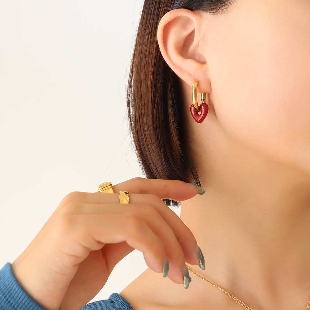 2:gold earrings