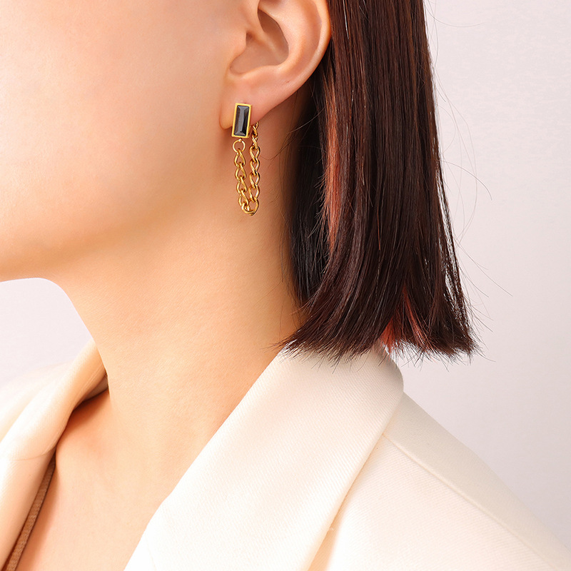 F400- Gold black zircon earrings