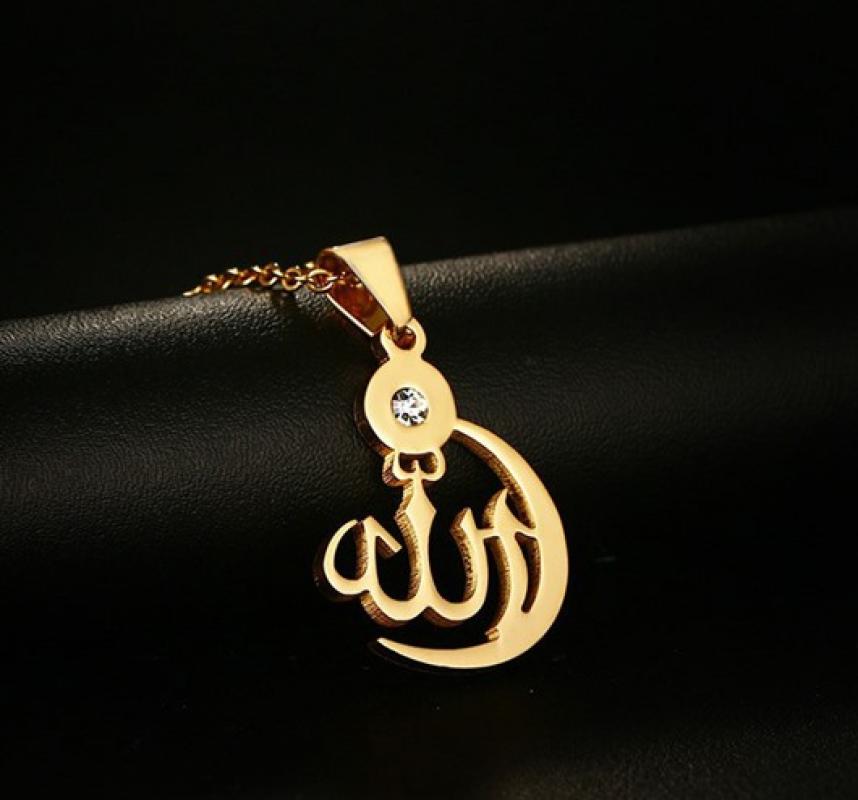 1:Pendant without chain