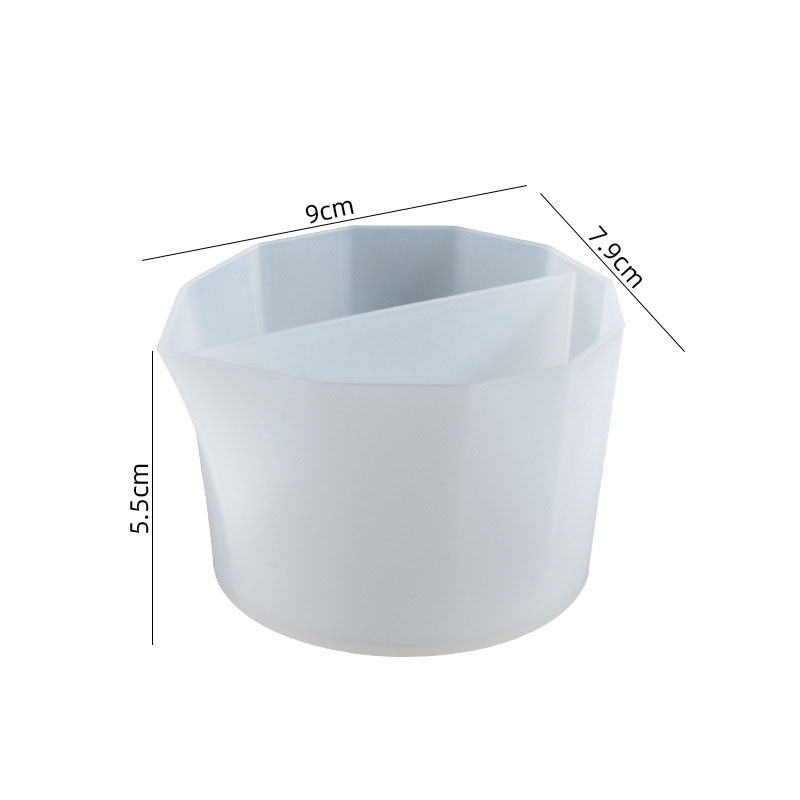 Two-compartment silicone color separation cup