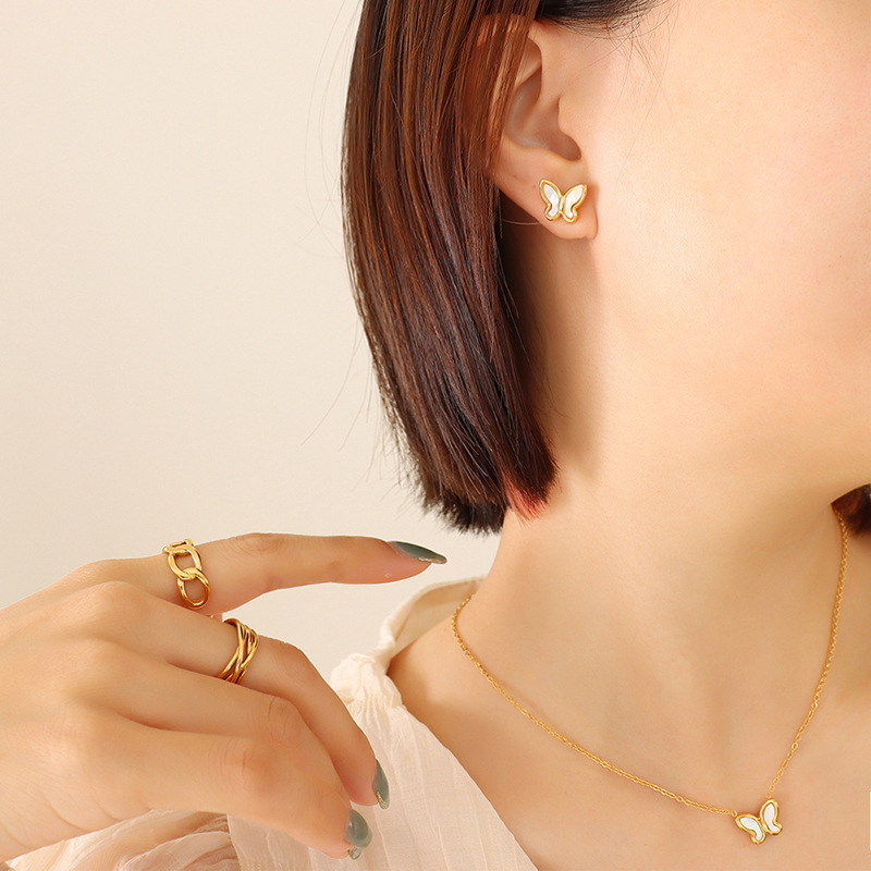 1:Gold earrings 12mm