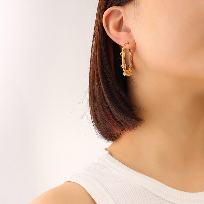 5:Gold Small Earrings 40mm
