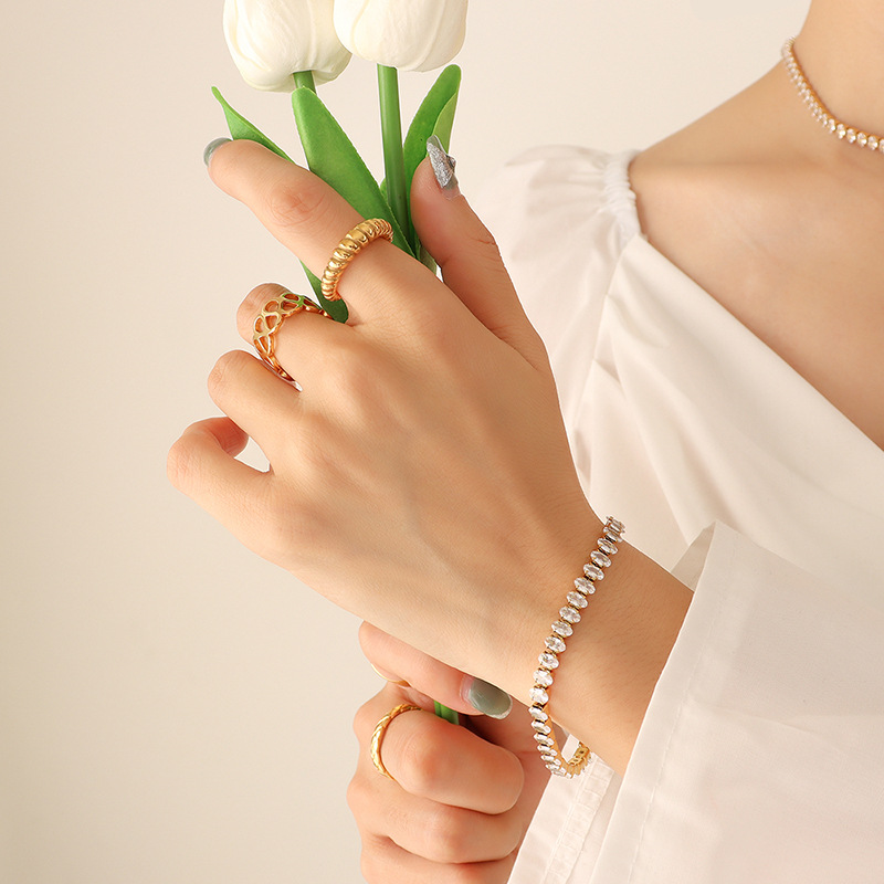 1:White zircon bracelet -17cm