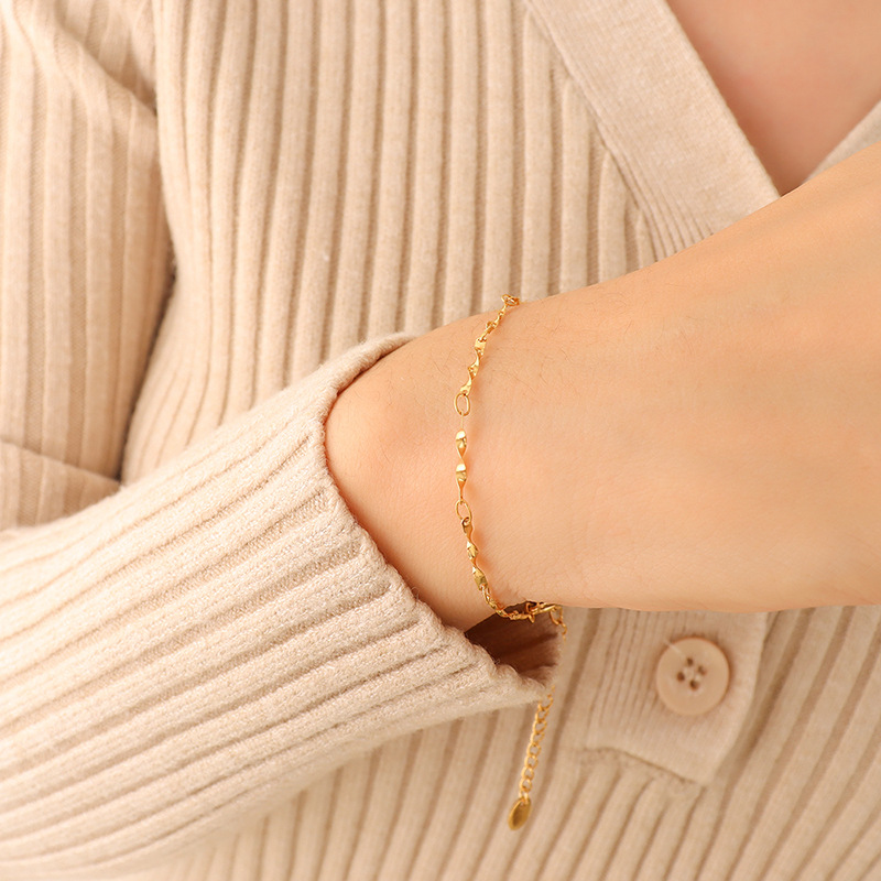 Gold bracelet -15+5cm