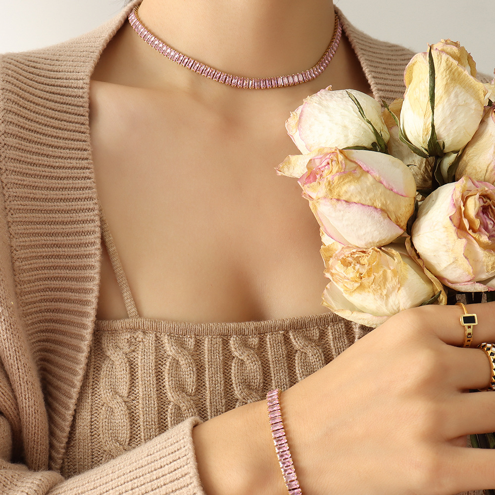 Pink zircon necklace -36cm