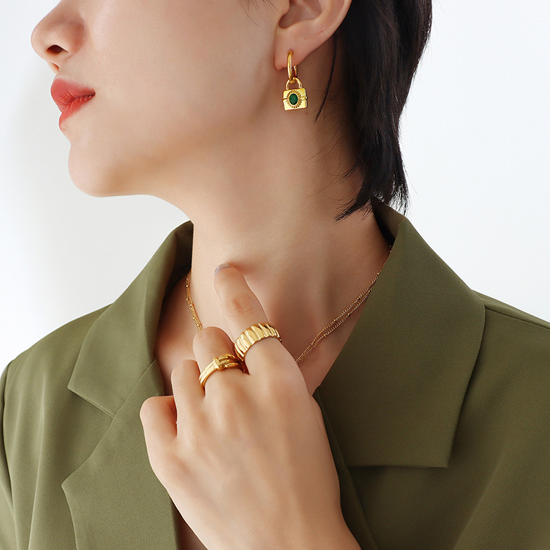 1:Gold green Zircon Earrings 16x27mm
