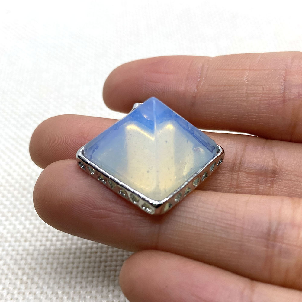 9 sea opal