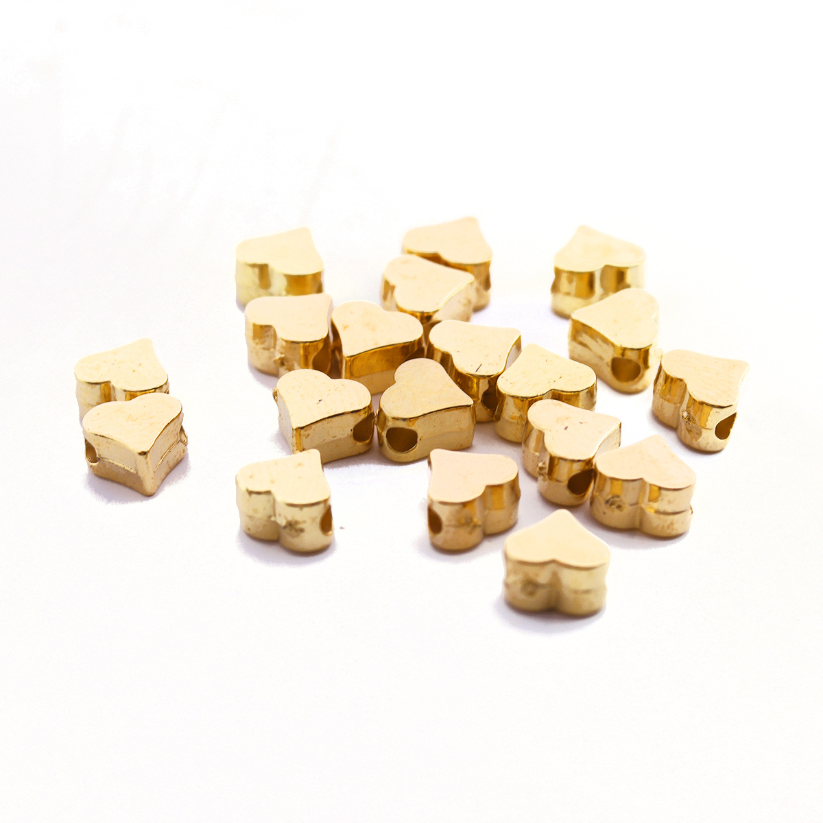 Gold heart-shaped hole bead 5.5x5.8mm, 1.5mm