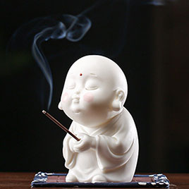 White Little Buddhist Monk 5.5*6.7*9.5cm