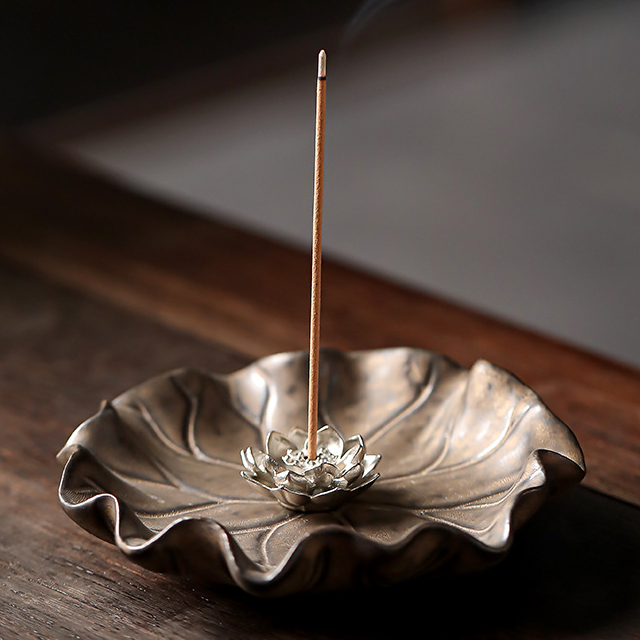 Gold lotus leaf   silver lotus incense stick