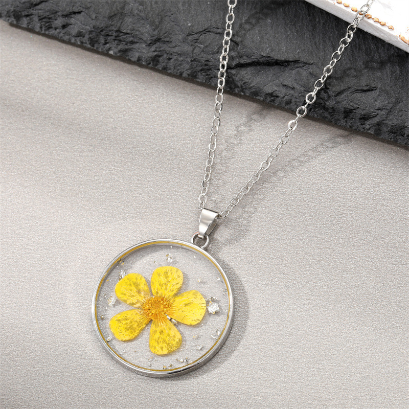 yellow five petals silver