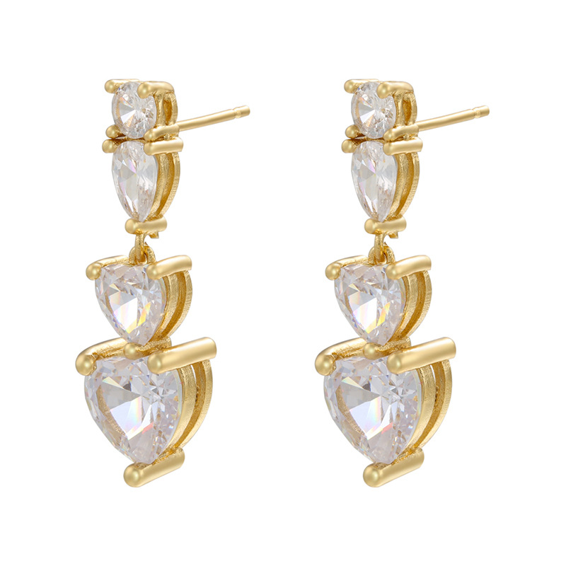 5:1 pair of gold earrings