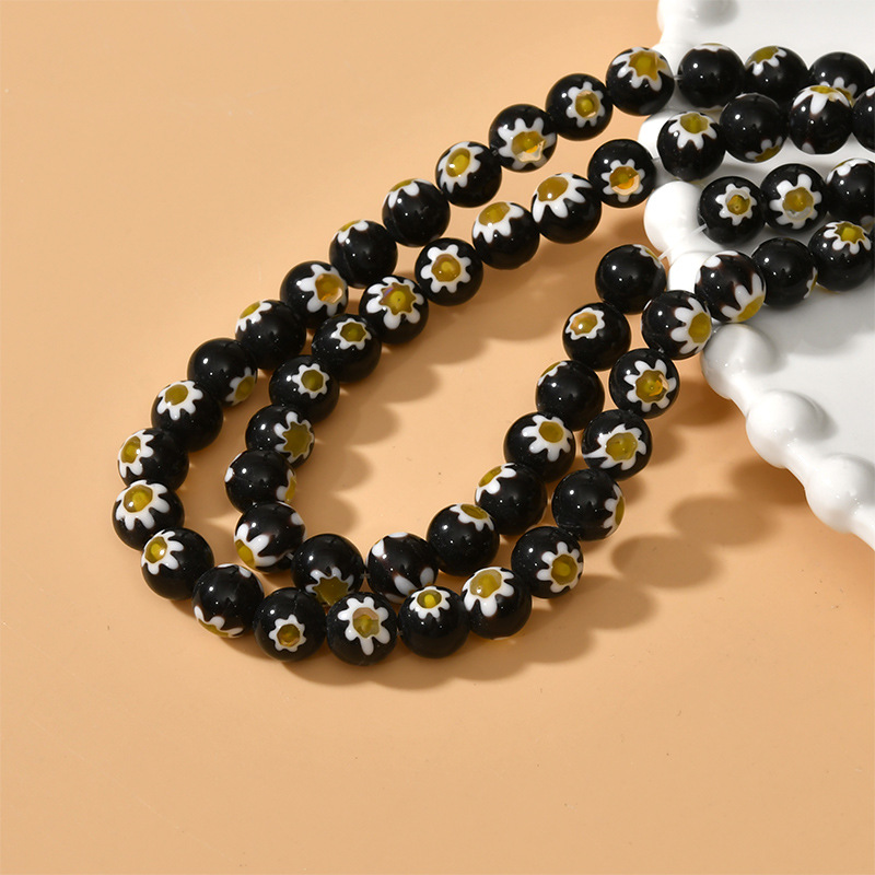 2:black flower beads