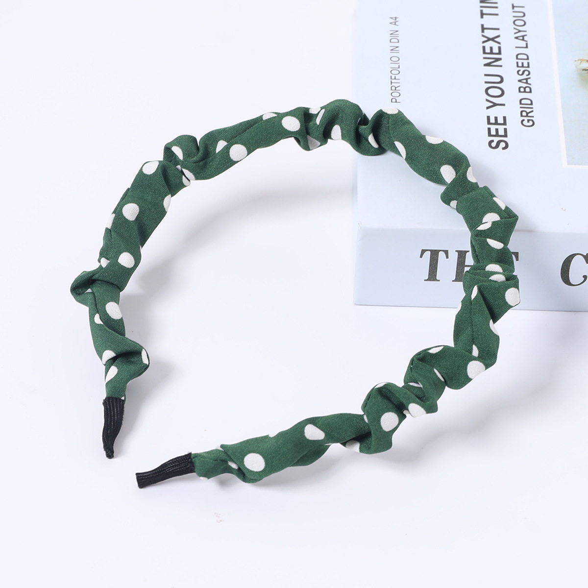3:Green dot cloth large intestine headband