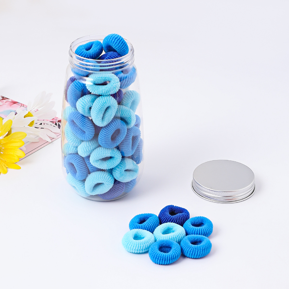 50 cans of blue mixed wide-brimmed towel rings