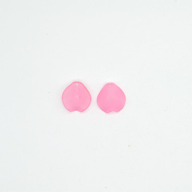 3 polvo de color rosa