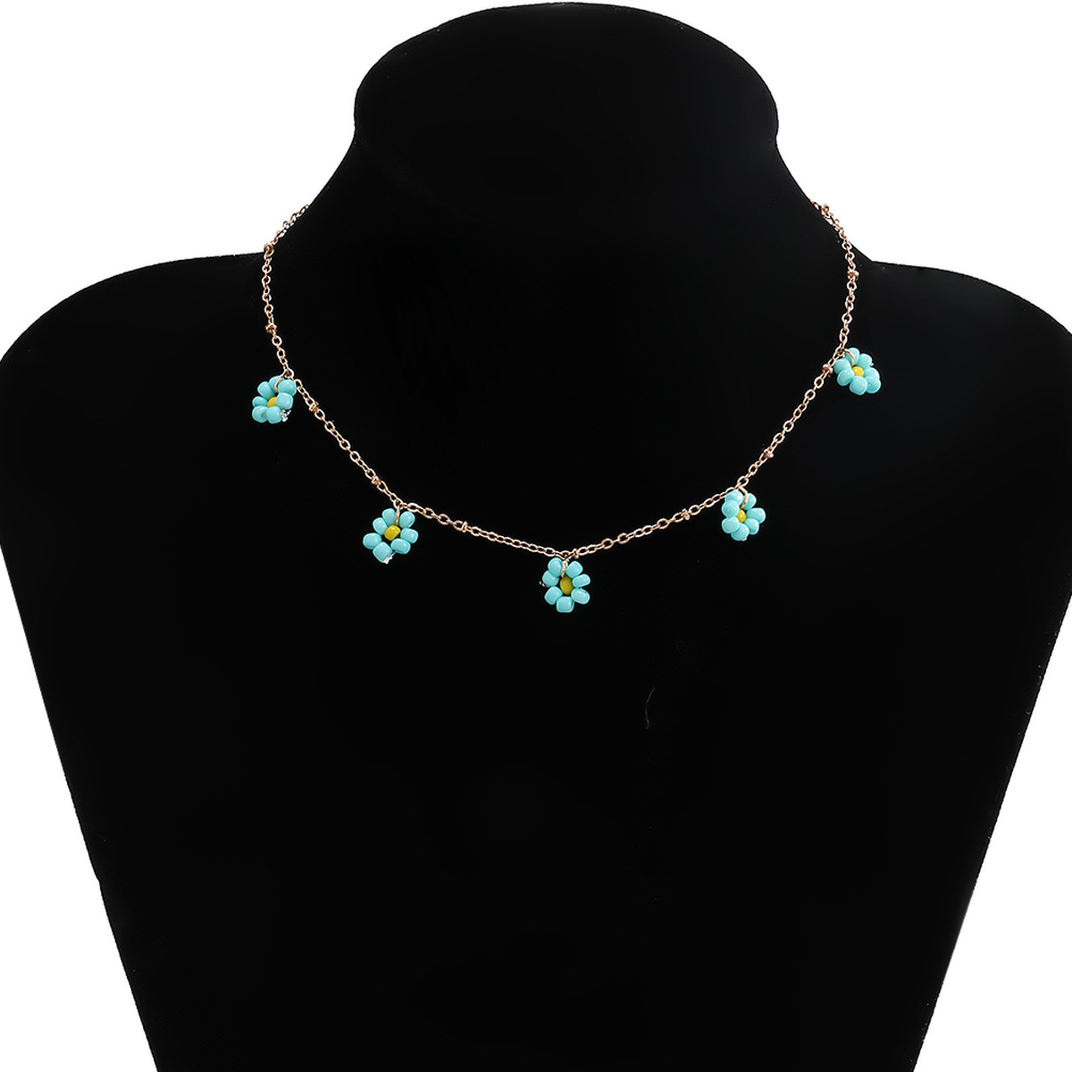 2:necklace Light blue