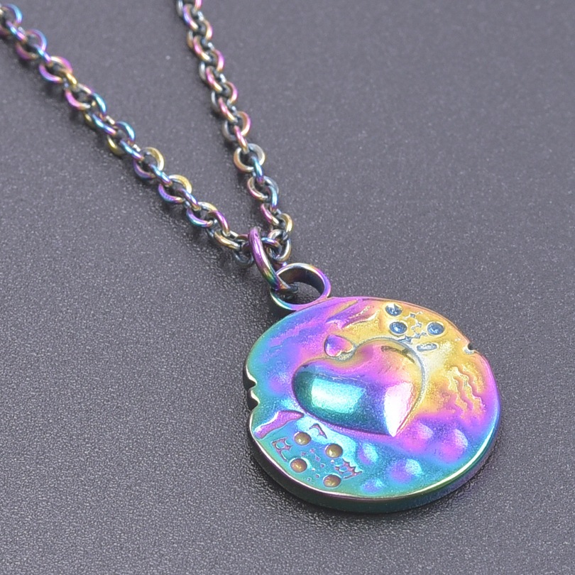 4:colorful necklace