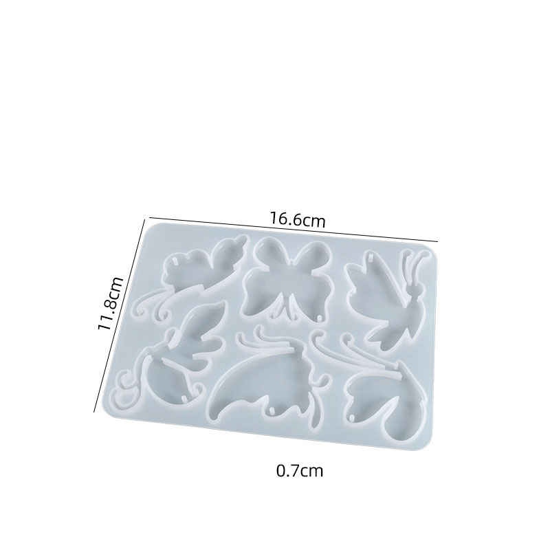 6 Even Butterfly Pendant Mould 01