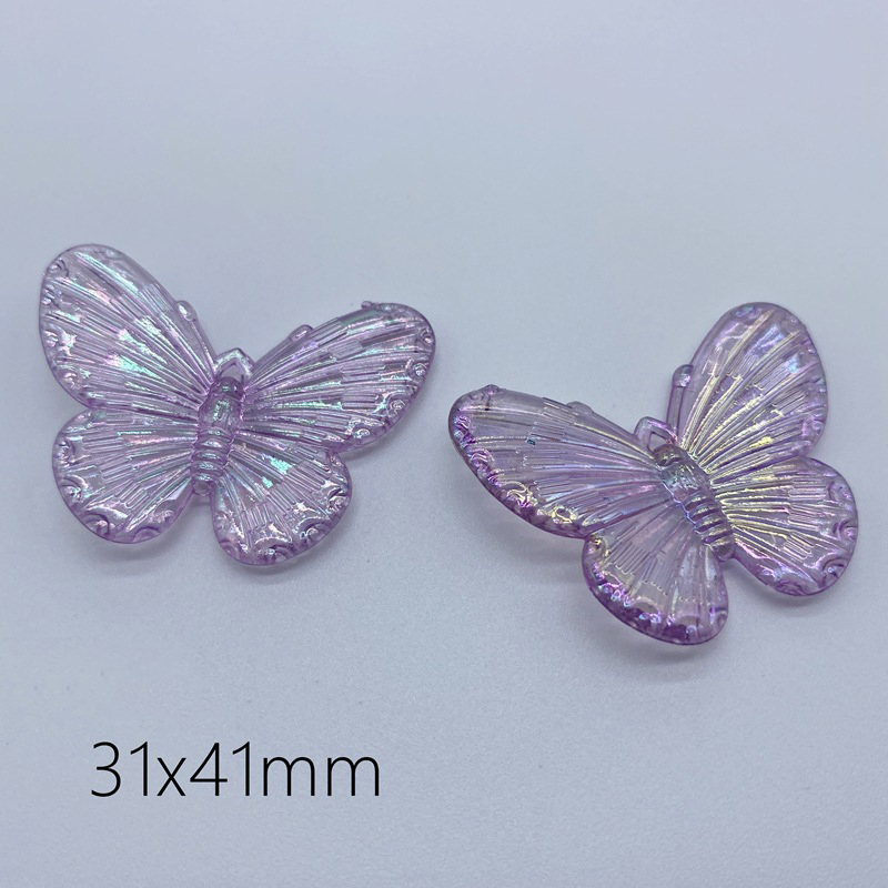 Small Butterfly Light Purple 31x41mm