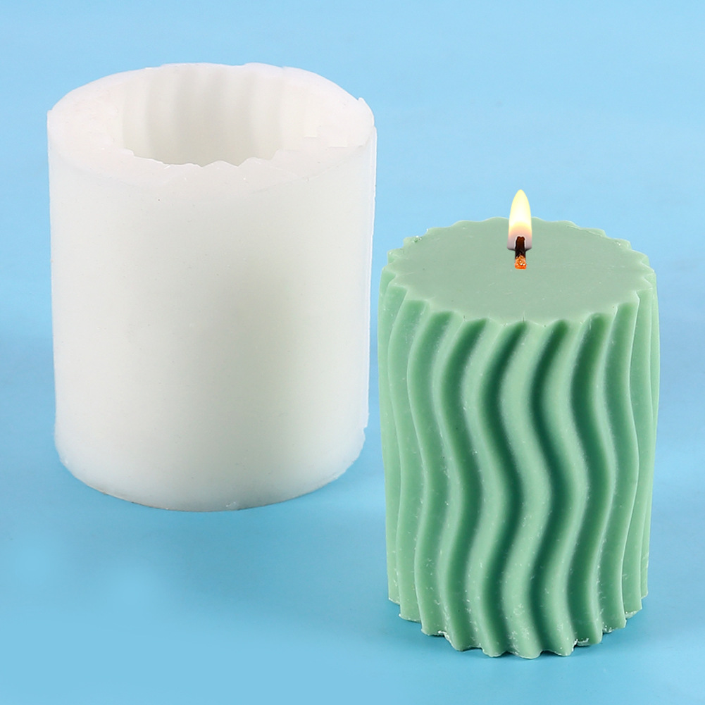 1:Wavy Texture Round Candle Silicone Mold