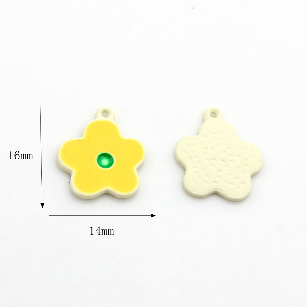 4:Small flower - yellow