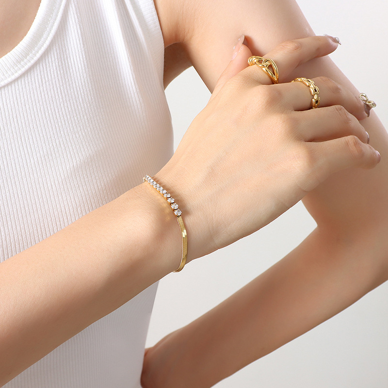 1:E326-Gold Bracelet-15 5cm
