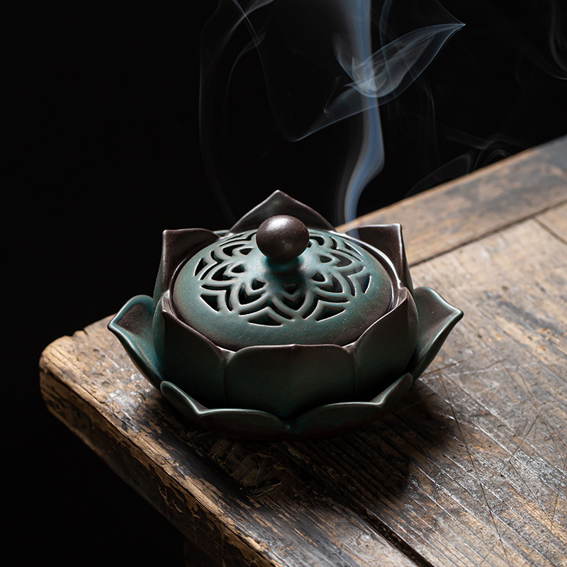 Kiln-turned lotus incense burner 12.7*10.8*7cm