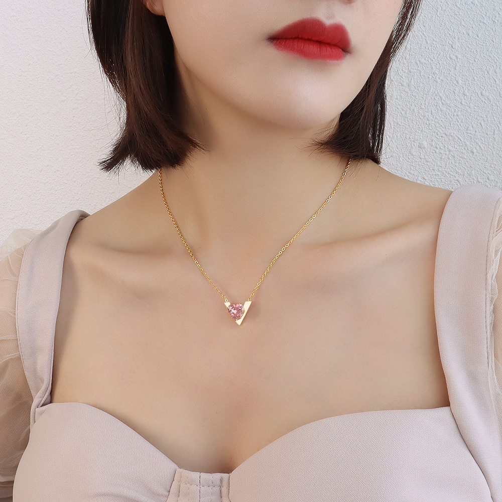 5:P203 Gold Pink Diamond Necklace