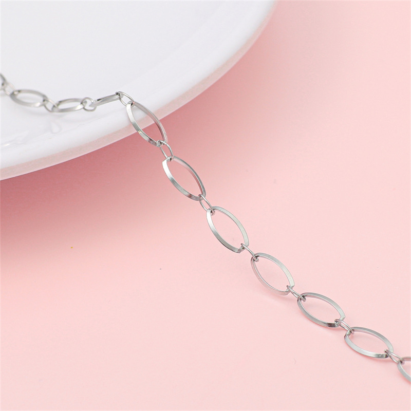 5:#05 Triangle Wire Hanging Chain Width About 4.5mm