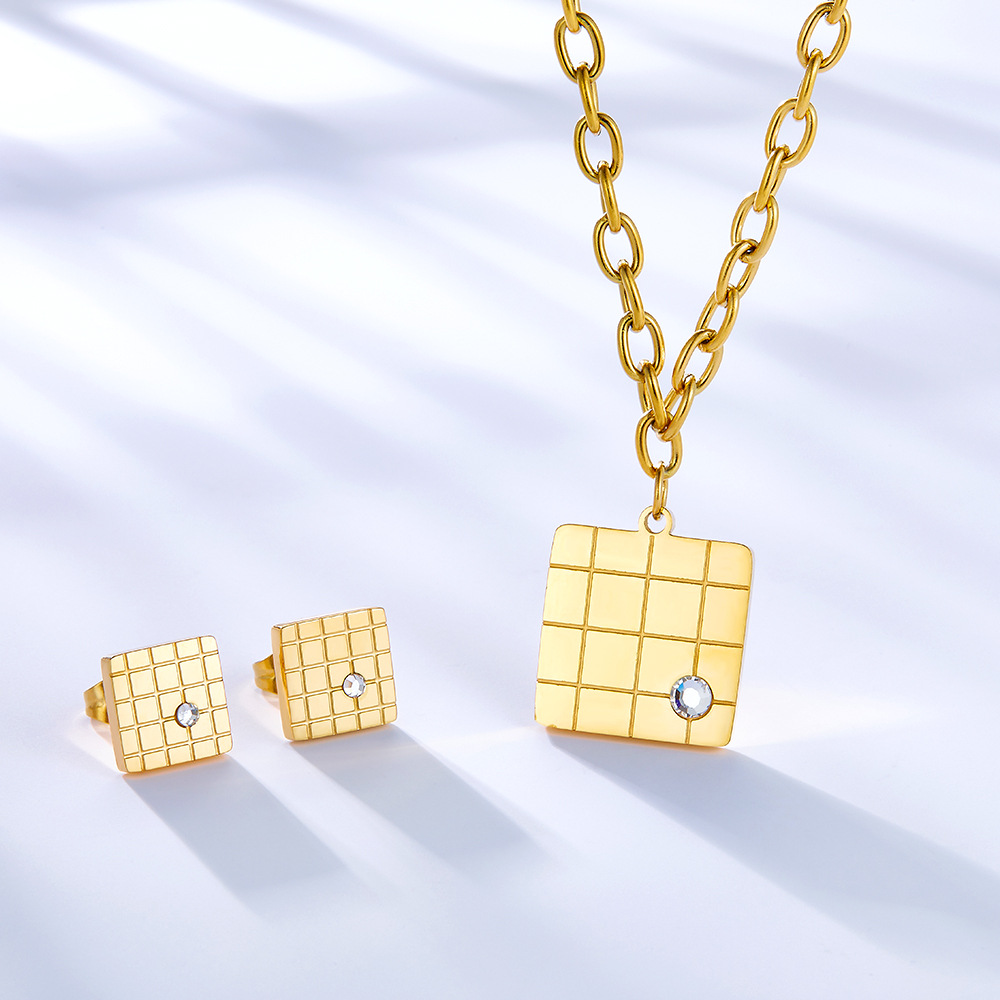 2:Square Grid Set Gold