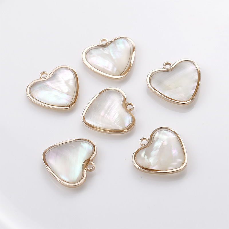 9#Love white shell single hanging [1 piece] about