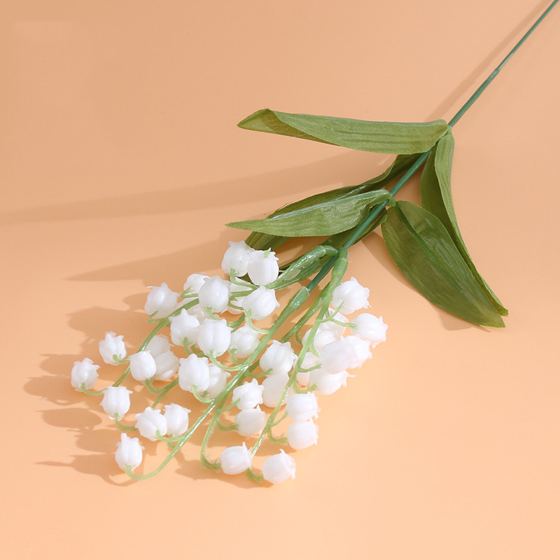 5 Fork Lily Of The Valley - White