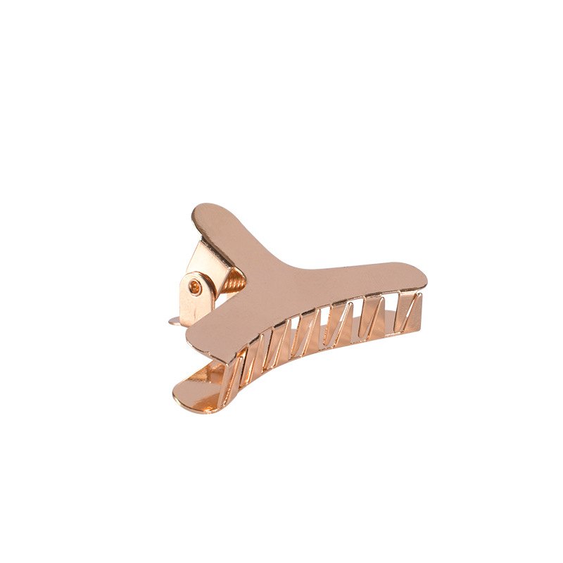 Golden Shark Clip (1)
