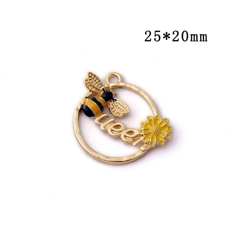 Yellow flower bee 25*20mm